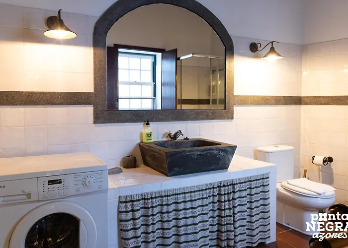 Casa Vaquinhas By Ponta Negra Azores 펜션 Altares