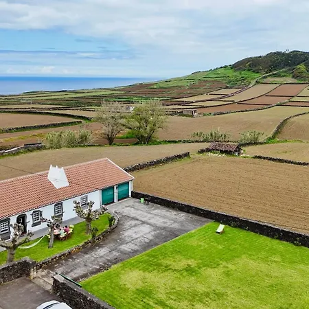 Casa Vaquinhas By Ponta Negra Azores *