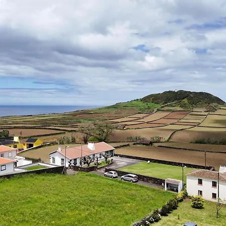 Casa Vaquinhas By Ponta Negra Azores * Altares