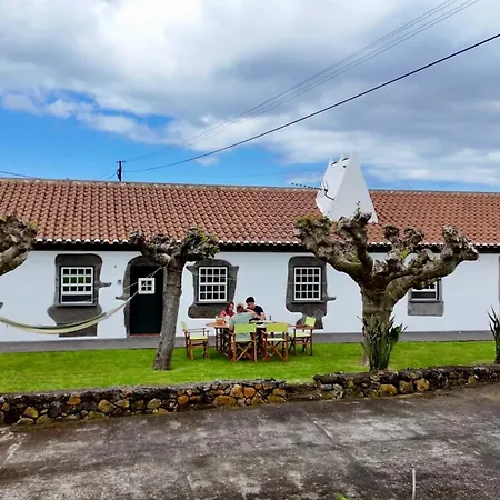 Casa Vaquinhas By Ponta Negra Azores アパート *