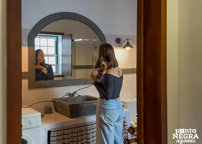 Casa Vaquinhas By Ponta Negra Azores * Altares